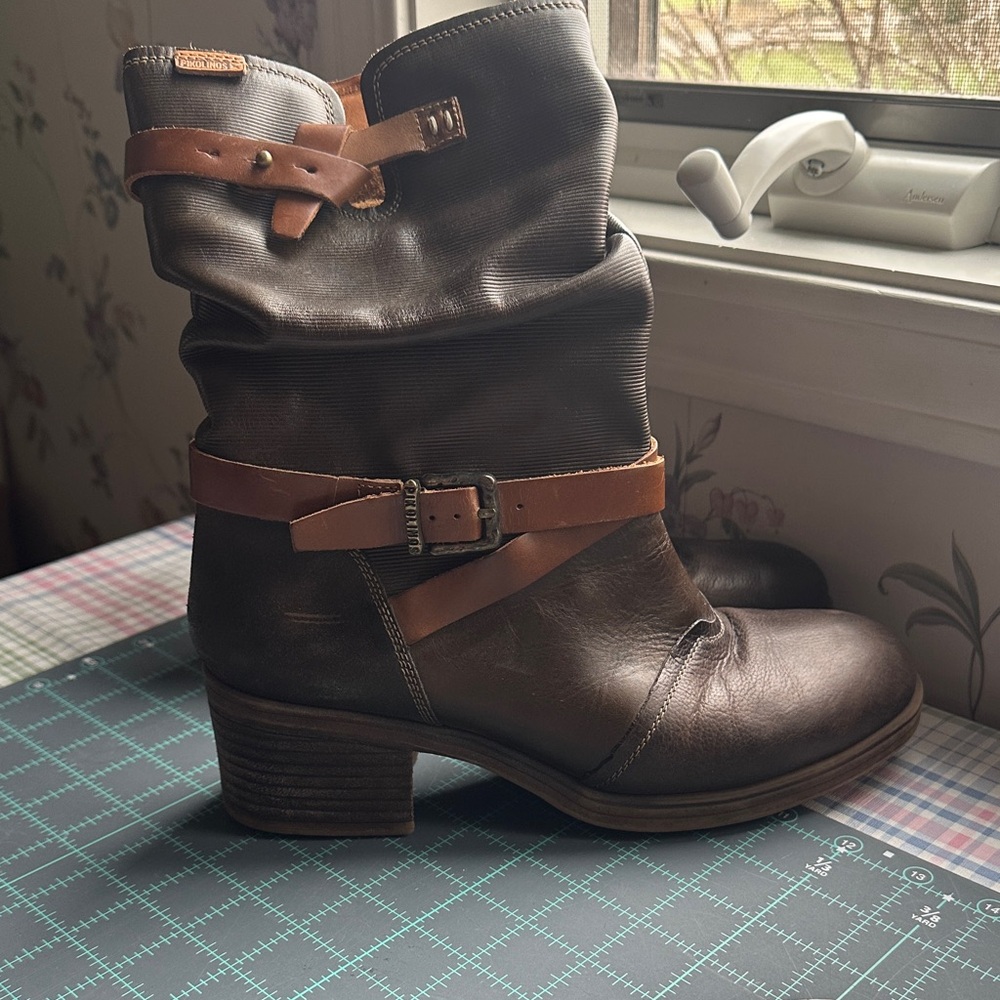 PIKOLINOS Brown Leather Mid-Calf Boot with Tan Straps